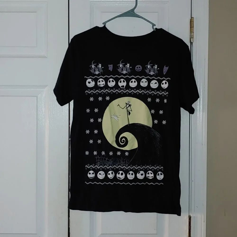 The Nightmare for Christmas graphic tshirt Sz M